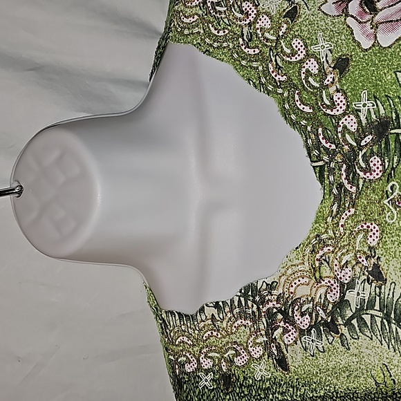 Shuangjie Ice Silk Top - Picture 2 of 10